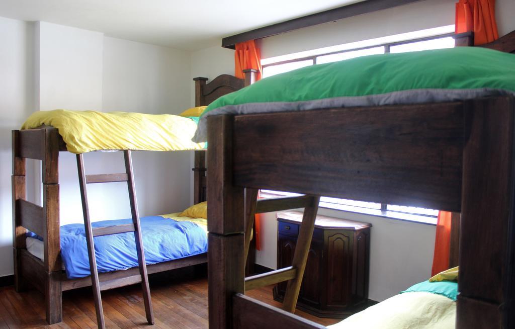Hostal La Pinta Bogotá Dış mekan fotoğraf