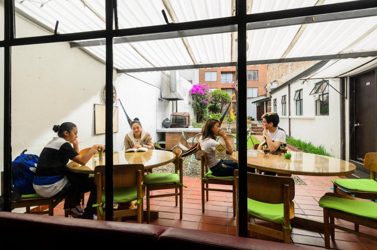 Hostal La Pinta Bogotá Dış mekan fotoğraf