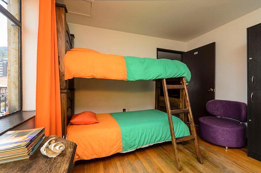 Hostal La Pinta Bogotá Dış mekan fotoğraf